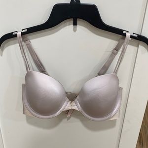 Victoria’s Secret bra